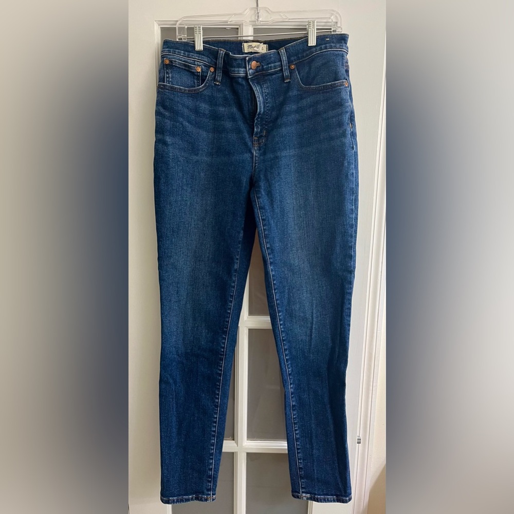Madewell The Mid-Rise Perfect Vintage Jean.